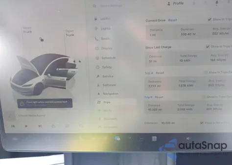 2024 Tesla Model 3 Long Range Dual Motor All-Wheel Drive/Rear-Wheel Drive z USA, uszkodzony, nr VIN 5YJ3E1EA1RF853625